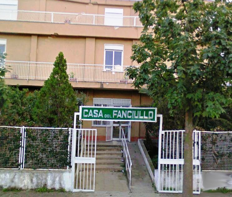Ingresso principale della casa del Fanciullo di Carini